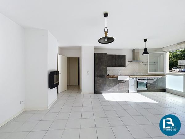 T3 avec balcon et poss garage Secteur Monchat Lacassagne