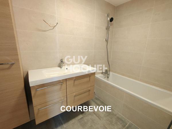 Appartement Courbevoie 4 pièces 88 m2