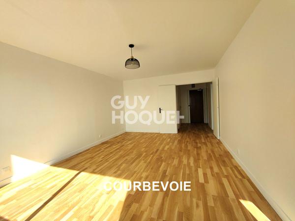 Appartement Courbevoie 4 pièces 88 m2