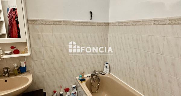 À vendre Appartement 3 pièces 64 m² - Six-fours-les-plages 83140