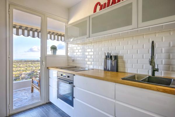 Appartement à vendre 2 pièces VENCE (06)