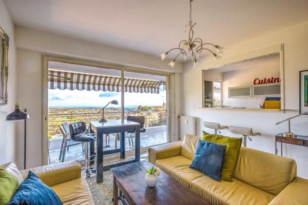 Appartement à vendre 2 pièces VENCE (06)