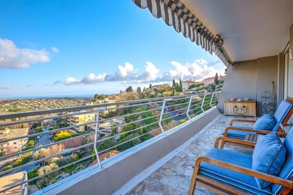 Appartement à vendre 2 pièces VENCE (06)