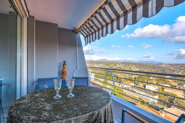 Appartement à vendre 2 pièces VENCE (06)