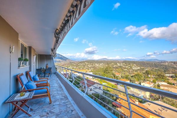 Appartement à vendre 2 pièces VENCE (06)