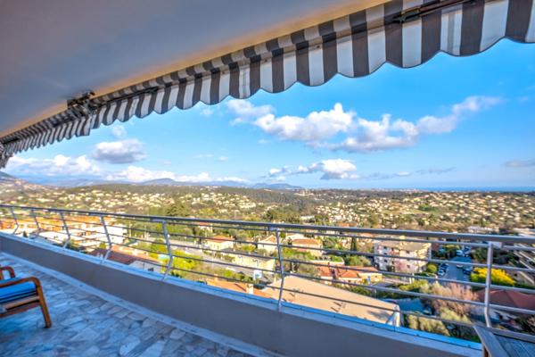 Appartement à vendre 2 pièces VENCE (06)