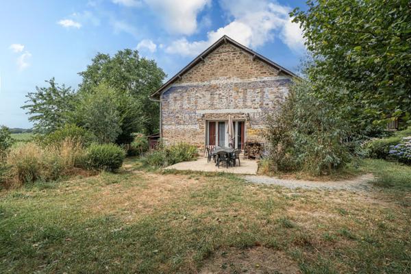 Maison 9 pièces - 380 m²