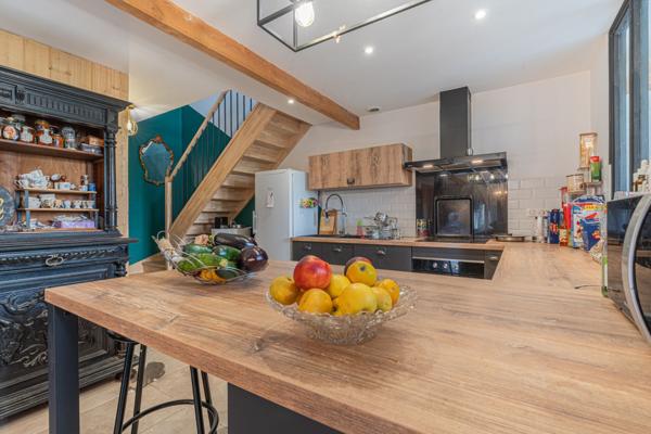 Maison 9 pièces - 380 m²