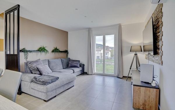 Vente Maison rénové(e) Lancie   