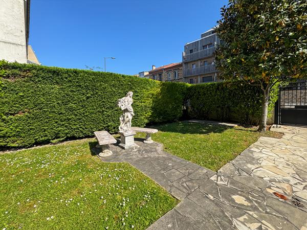 Magnifique 2 pièces avec grande terrasse sans vis-à-vis