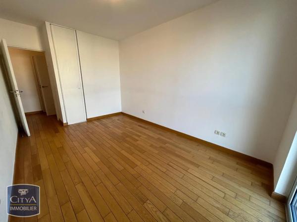 Appartement à louer 4 pièces 111.65m² Meaux (77100)