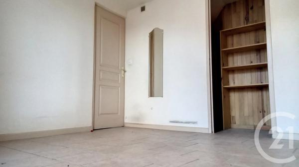 Maison à vendre  5 pièces - 81,56 m 2   ST MARTIN DE VALGALGUES  - 30
