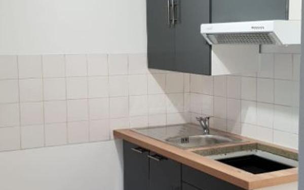 Appartement à louer    1 pièce • 22,85 m2 Mouroux