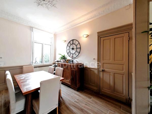 À VENDRE – Maison bourgeoise de caractère à Albert
