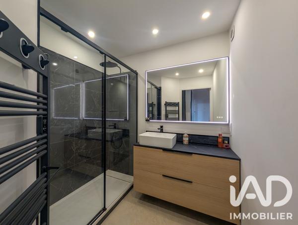 Appartement à vendre 3 pièces 67 m² Grasse