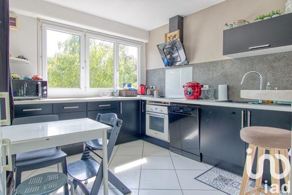 Appartement à vendre 3 pièces 63 m² Aubergenville