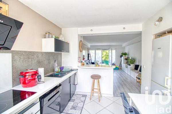 Appartement à vendre 3 pièces 63 m² Aubergenville