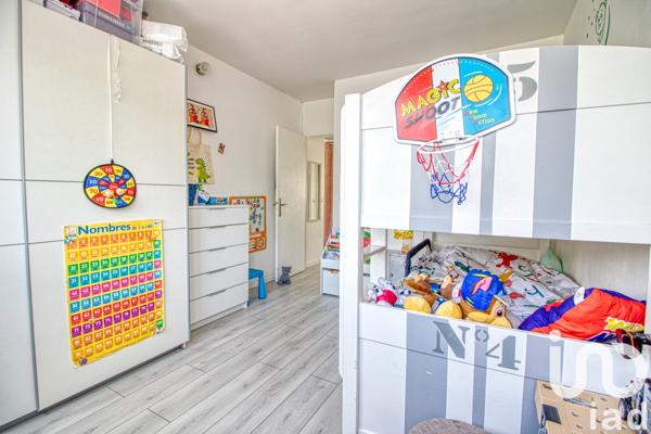 Appartement à vendre 3 pièces 63 m² Aubergenville