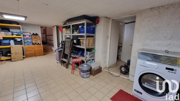 Maison 5 pièces de 116 m² à Pont-Saint-Esprit (30130)