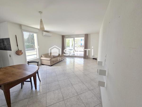 F3 avec terrasse, résidence haut-de-gamme de 2007