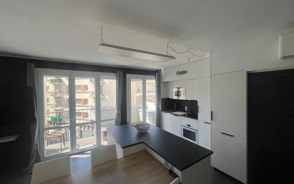 Appartement à louer    3 pièces • 65,43 m2 Tarbes