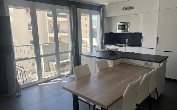 Appartement à louer    3 pièces • 65,43 m2 Tarbes