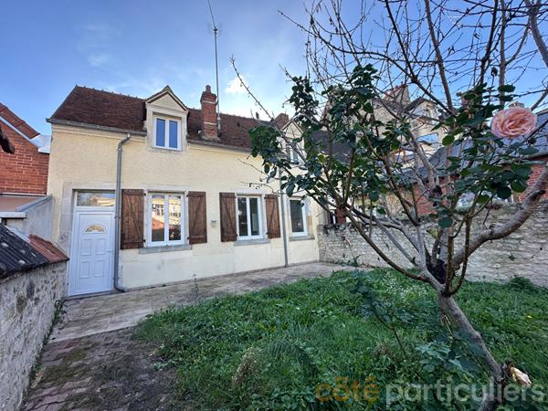 Location Maison125,49 m² - 5 Pièces - SAINT AMAND MONTROND (18200)