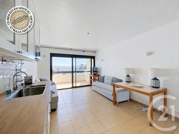 Appartement F2 à vendre  2 pièces - 31 m 2   LE BARCARES  - 66