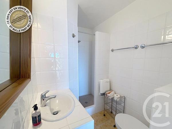 Appartement F2 à vendre  2 pièces - 31 m 2   LE BARCARES  - 66