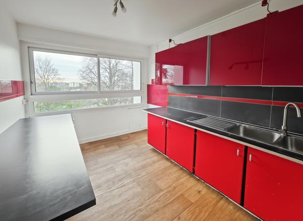 Appartement Verrieres Le Buisson 4 pièce(s) 78 m2