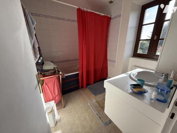 PENERF centre : grande maison familiale !