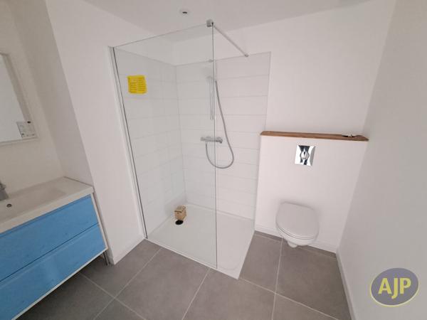 Maison à vendre Challans - 3 pièces, 56m² avec 2 chambre(s) à 183 900€ - AJP Immobilier Challans