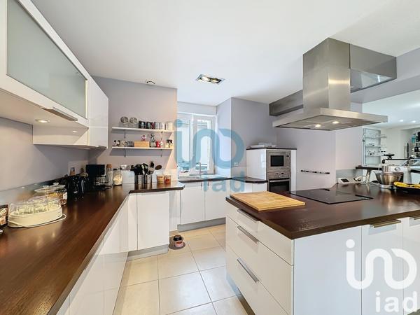 Maison à vendre 6 pièces 220 m² Villers-Marmery