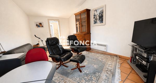 À vendre Maison 5 pièces 133 m² - Villeneuve-lès-avignon 30400