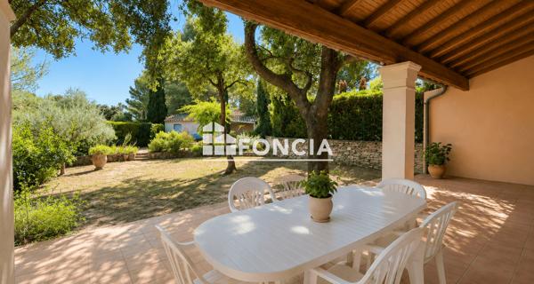 À vendre Maison 5 pièces 133 m² - Villeneuve-lès-avignon 30400