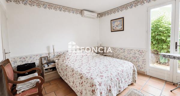 À vendre Maison 5 pièces 133 m² - Villeneuve-lès-avignon 30400