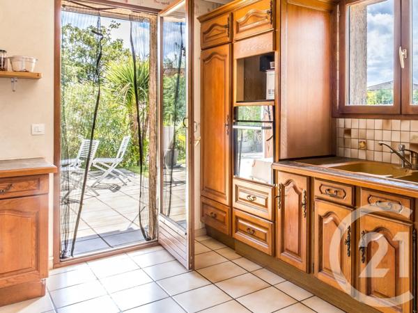 Maison à vendre  6 pièces - 120 m 2   JASSANS RIOTTIER  - 01