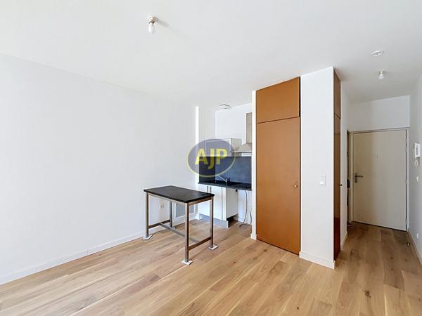 Appartement à vendre Bordeaux - 1 pièces, 27m² avec 0 chambre(s) à 135 000€ - AJP Immobilier Bordeaux Nansouty