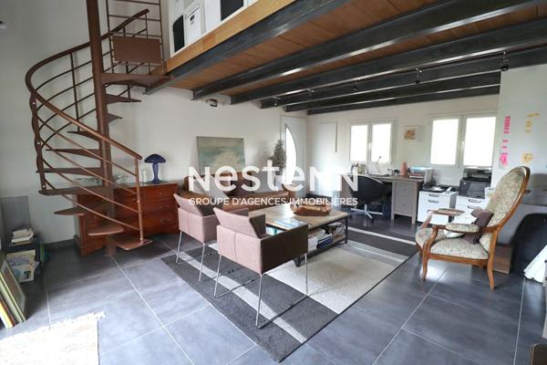 Maison Bouc bel air, 6 pièce(s), 160m²  environ, terrain de tennis, stationnements, lumineux, 2000 m² de terrain.
