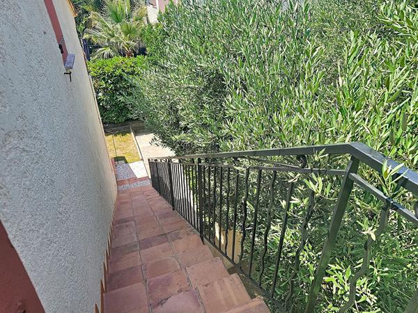 Maison Six Fours Les Plages 4 pièces - Bucarin