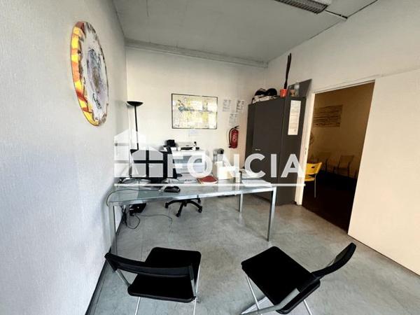 À vendre Local commercial 45.56 m² - La Madeleine 59110