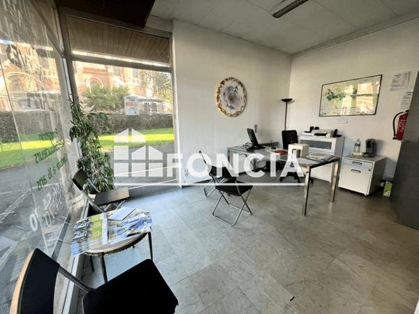 À vendre Local commercial 45.56 m² - La Madeleine 59110