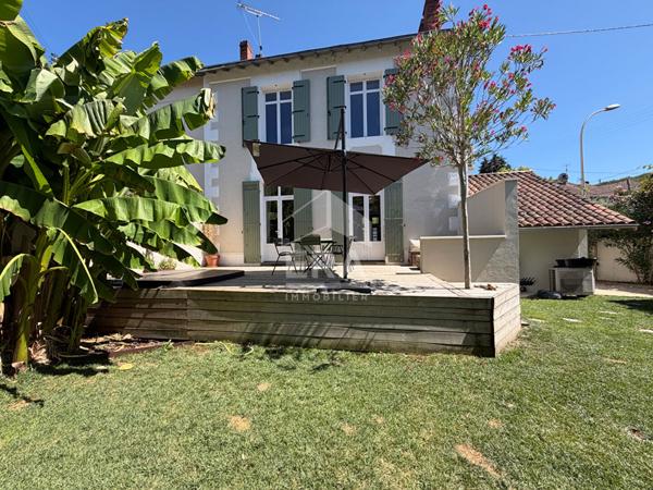 A vendre MAISON de caractère avec une rénovation de qualité !