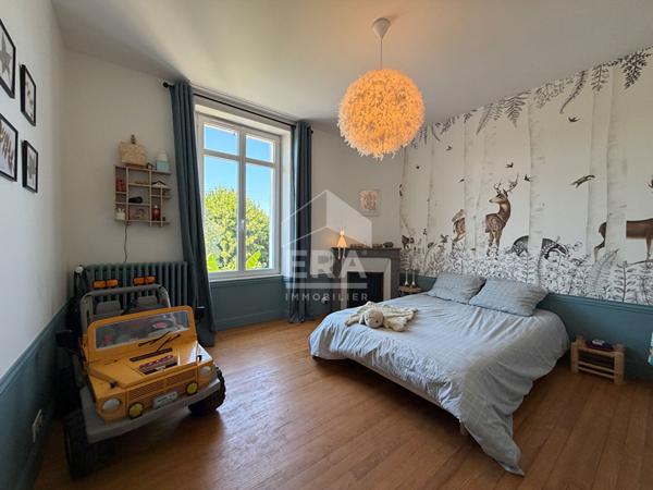 A vendre MAISON de caractère avec une rénovation de qualité !