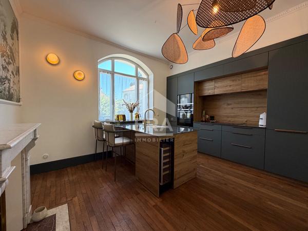 A vendre MAISON de caractère avec une rénovation de qualité !