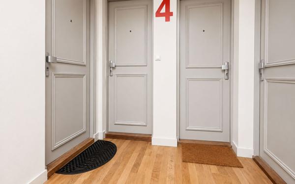 Appartement à vendre    1 pièce • 17,73 m2 Paris 18
