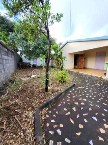 Terrain de 439,98 m²