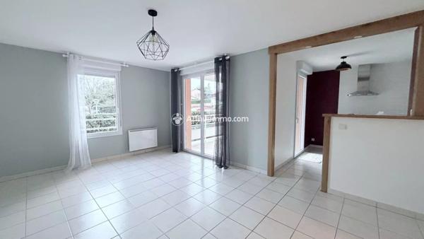 Location Appartement 3 pièces 65 m2 à Millau