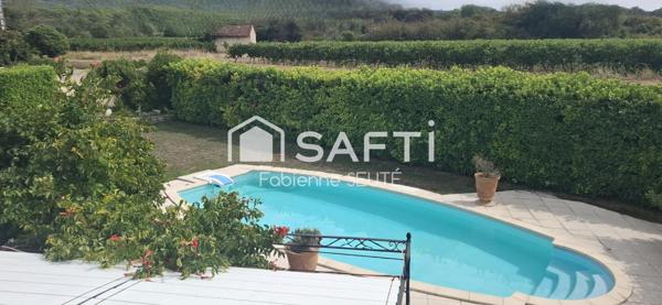 maison familiale avec 3 chambres année 1996 très bon état