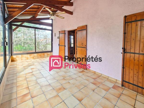 Bien rare à Casteljaloux : 2 maisons en pierre sur 3 000 m² de terrain